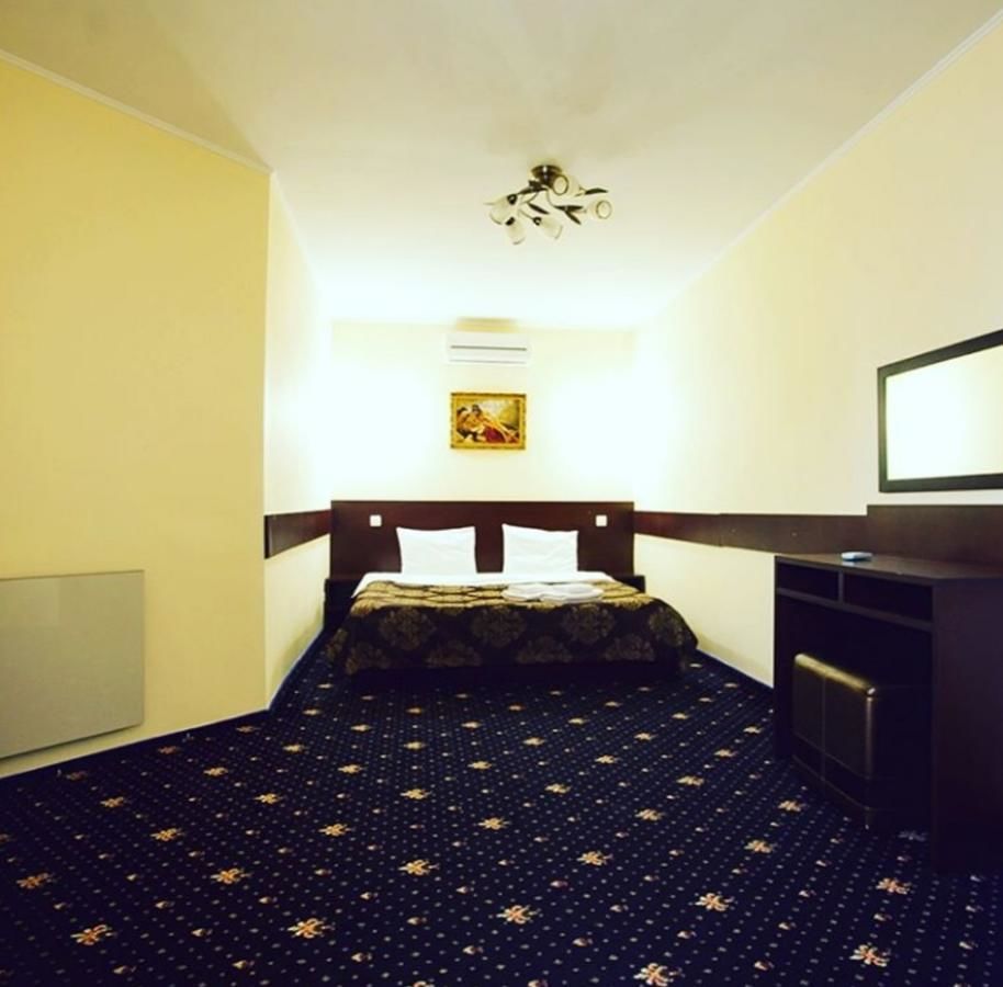 Отель Faraon Hotel Ивано-Франковск-9